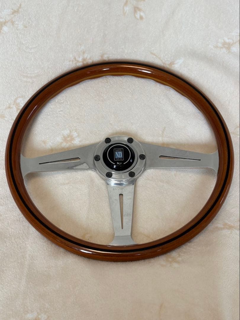 ★NARDIクラシック ウッド サイドスポーク φ36.5ホーンボタン リング付
