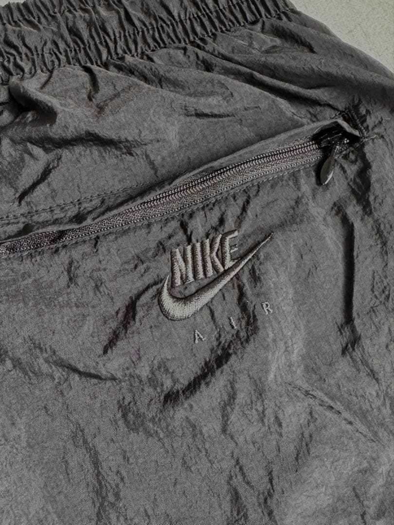 早いもの勝ち！ NIKE ジョーダン ナイロンパンツ ブラック Mサイズ