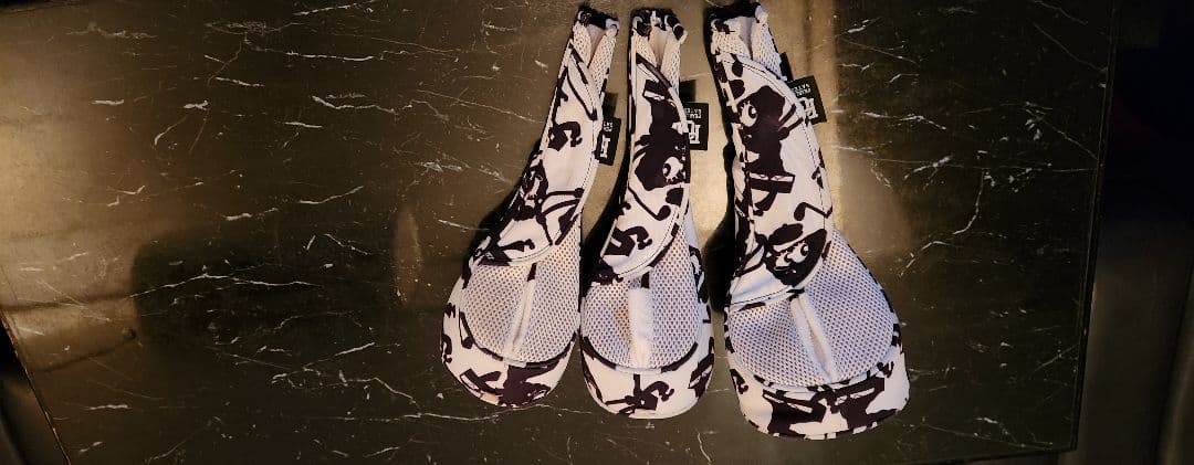 【希少】スポンジボブ×コラボ　ヘッドカバー3点　パーリーゲイツ　キャディーバッグ