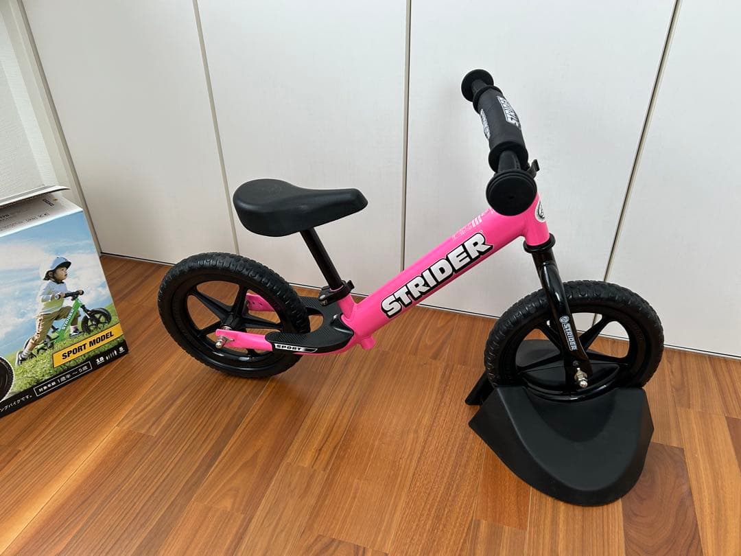 STRIDER バランスバイク ピンク 12インチ