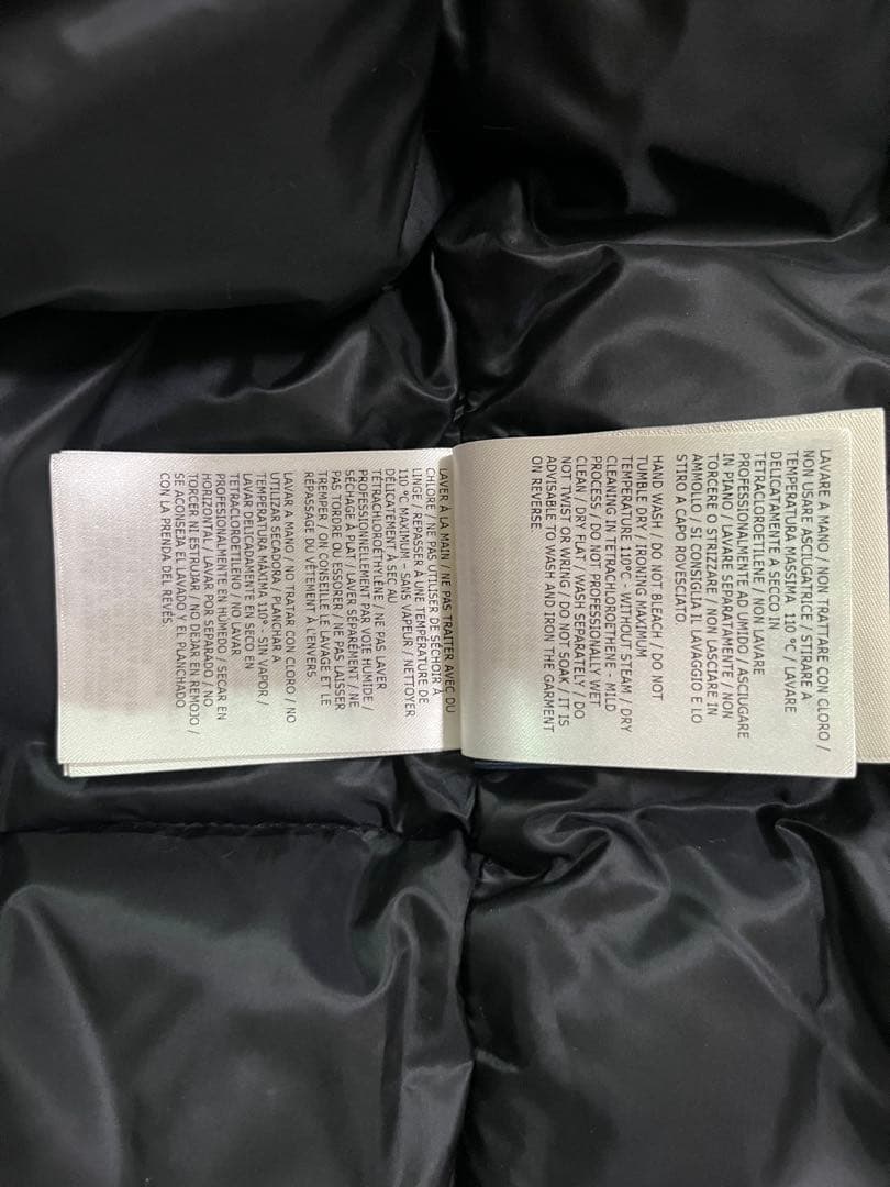 【美品】MONCLER BILLECART ダウンベスト サイズ2 黒