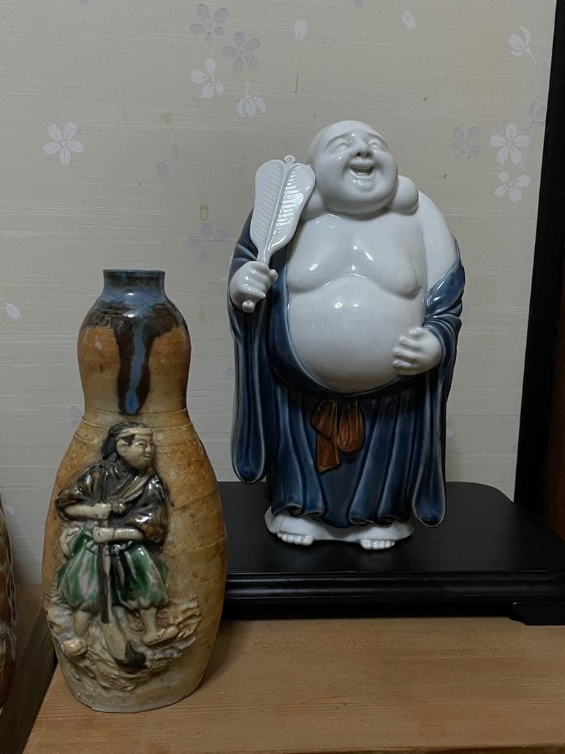 十二代 酒井田柿右衛門　染付　布袋　置物　床置　高22cm