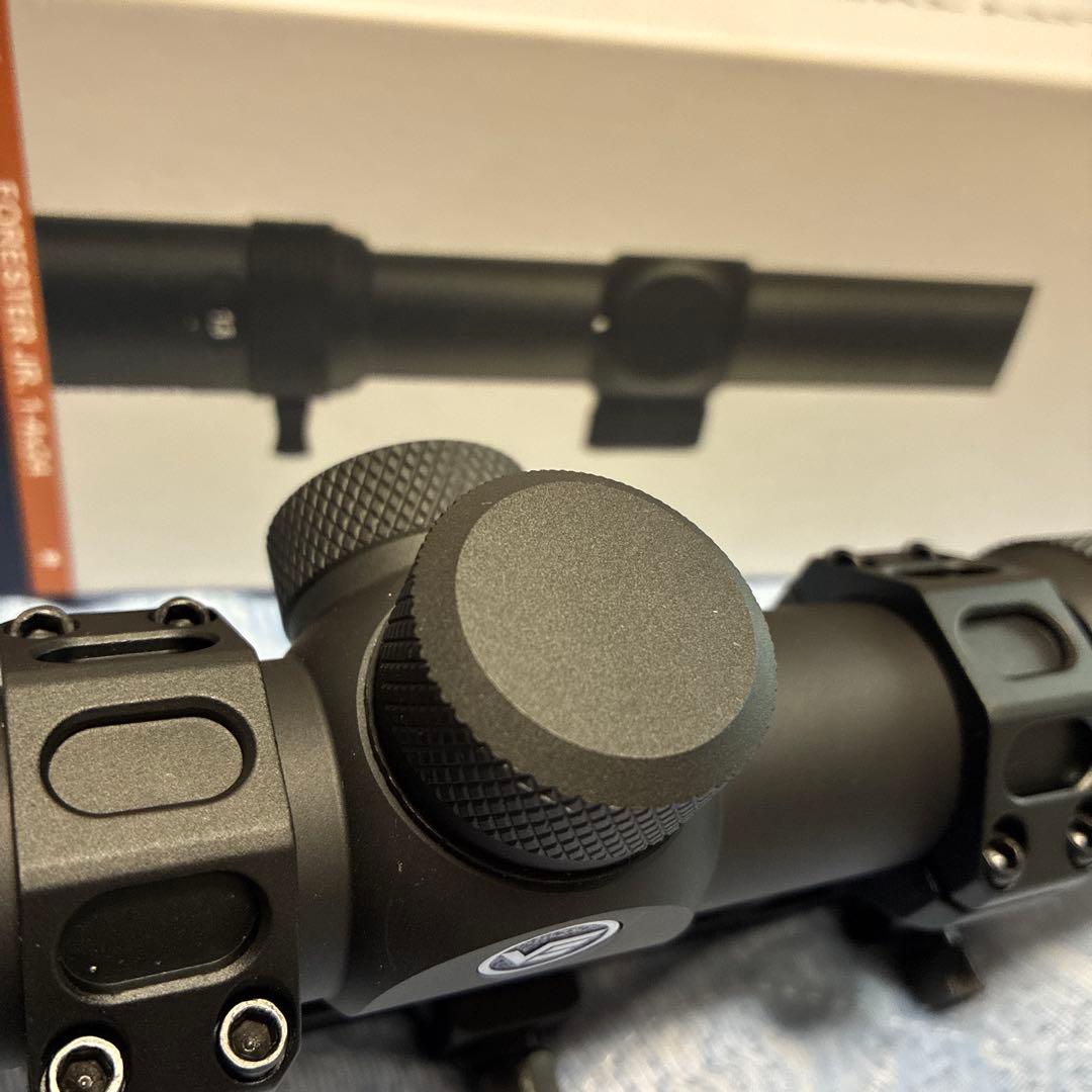 ベクターオプティクス　FORESTER 1-4x24 ショートスコープ　マウント