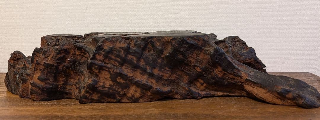 枯木　古木　木製仏像台 黒漆塗り　波濤彫刻　古美術　骨董