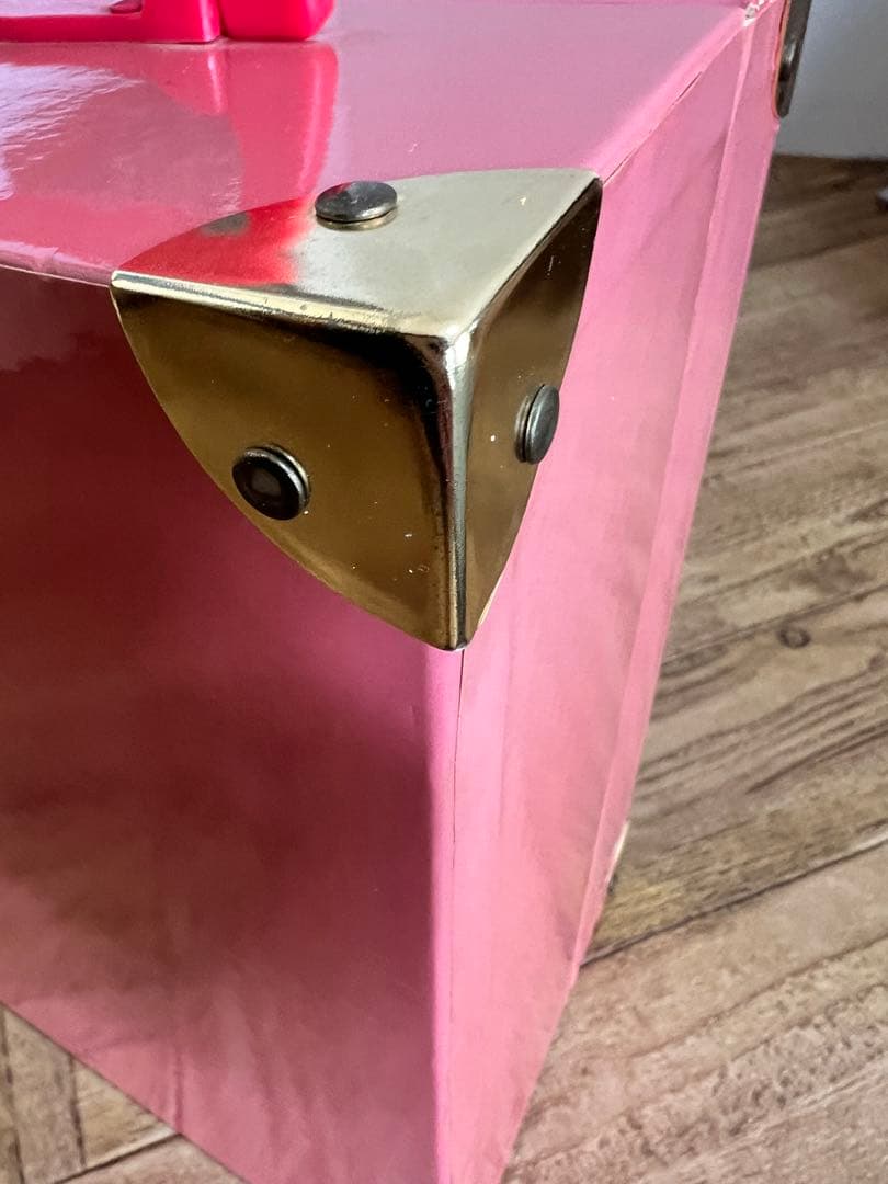 ハローキティ シリアルナンバー入りBOX付きぬいぐるみ