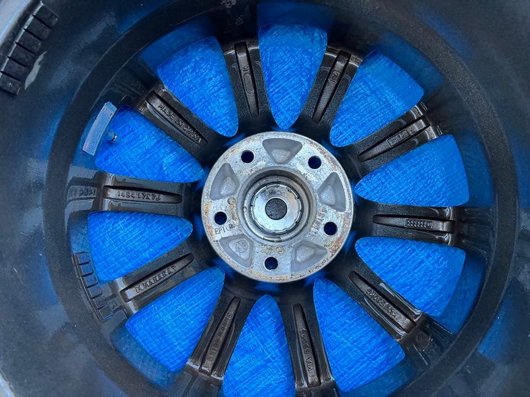 マナレイスポーツ 215/60R17 スタッドレス4本セット