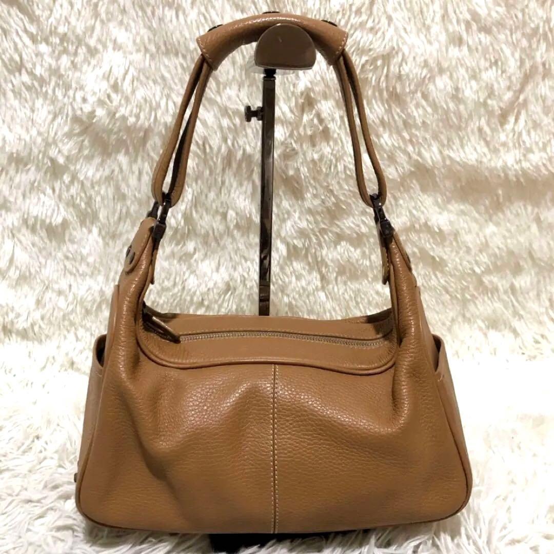 トッズ レザー ハンドバッグ