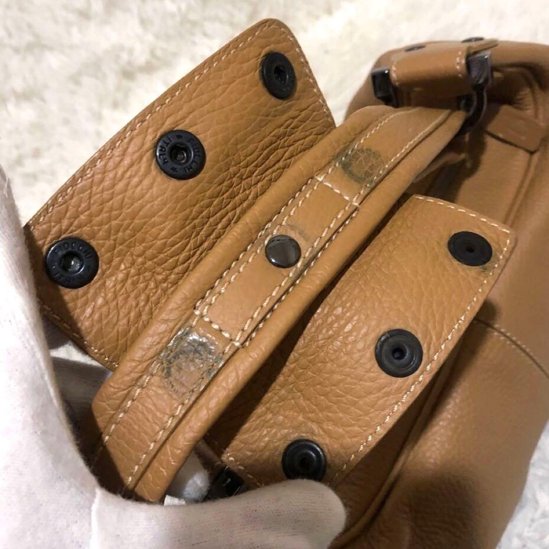 トッズ レザー ハンドバッグ