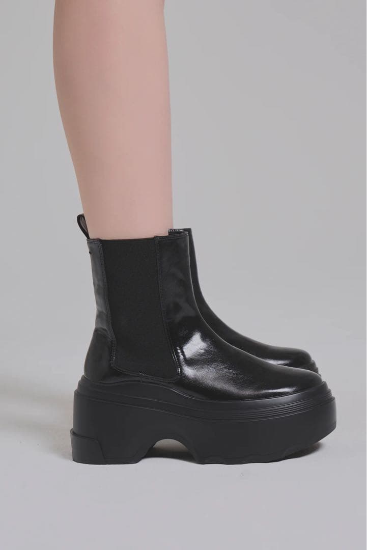 つ*き様 【新品】THE TOÉ Alter Short Boots