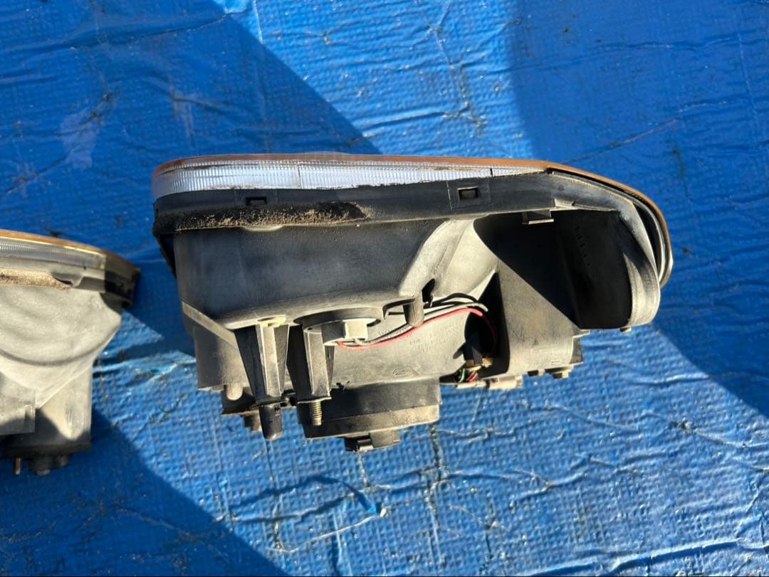 スバル　サンバー　TV1 ヘッドライト左右セット