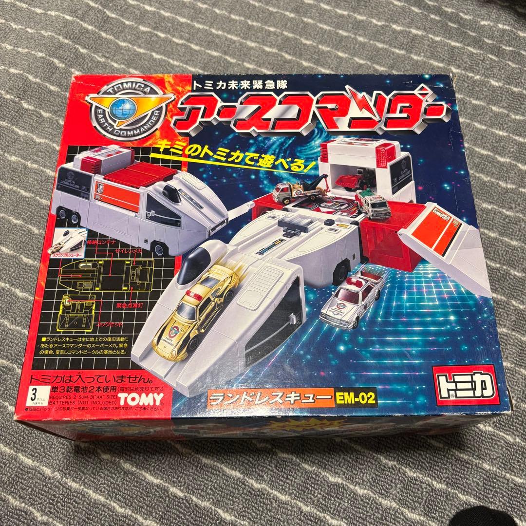 トミカ　アースコマンダー　ランドレスキュー　EM-02