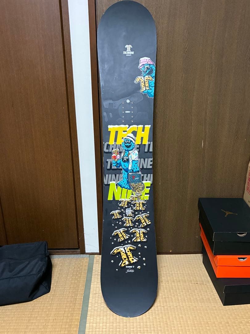 TECHNINE スノーボード板