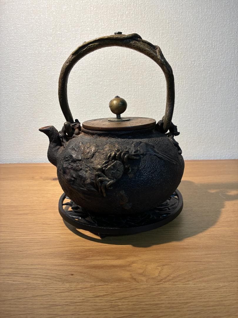 016 【希少】龍文堂 亀文堂 伝統工芸品 鉄瓶 カニ 蟹図