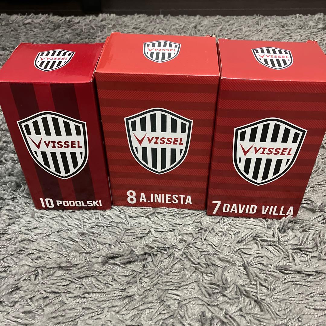 ヴィッセル神戸 ボブルヘッド　イニエスタ ビジャ　ポドルスキ　3個セット