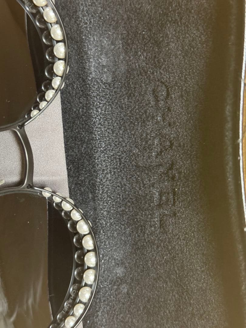 CHANEL シャネル　パール装飾 ラウンドサングラス ケース付き