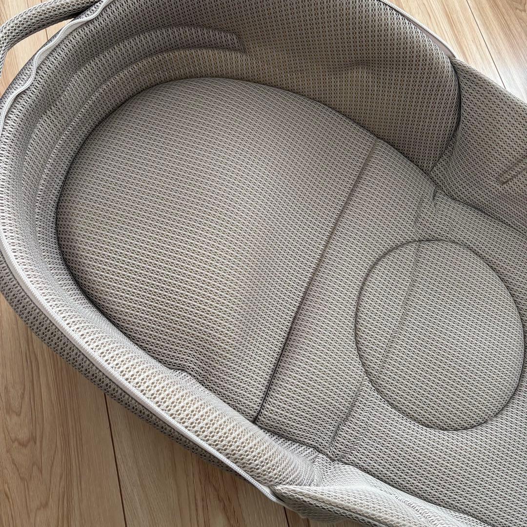 ネオママイズム　ベビーベッド　ベットインベッド　グレー