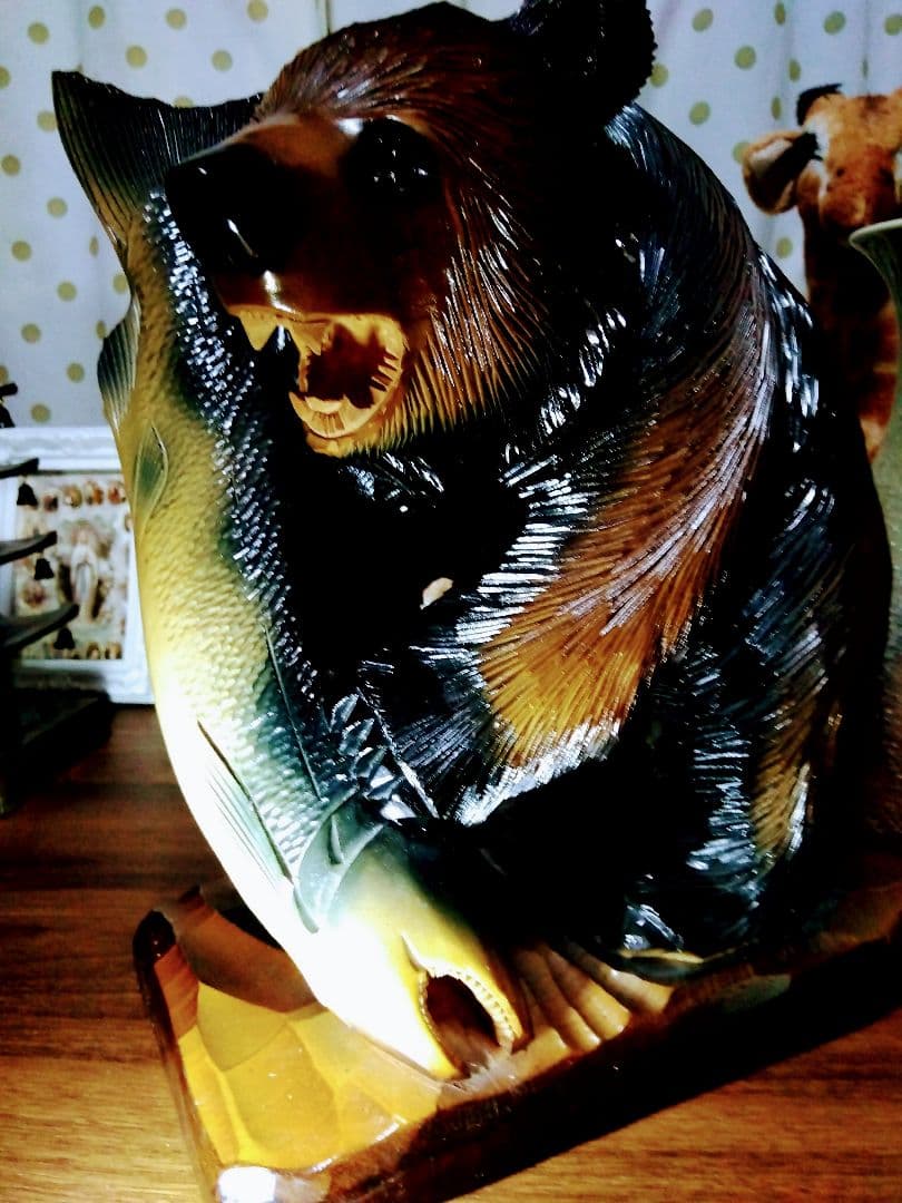 超綺麗＆超豪華.特大.木製クマと魚の彫刻 約2.86kg