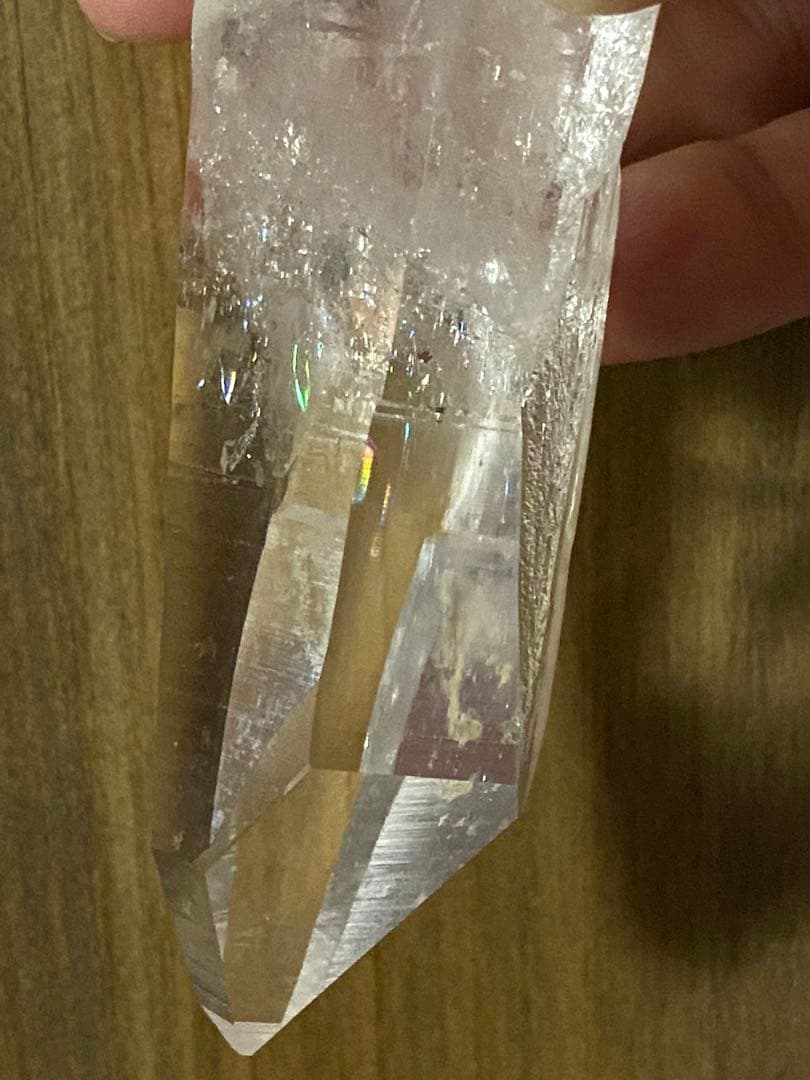 天然石　コロンビア　レムリアン　原石　ポイント　アイリス　虹多数　水晶　クォーツ