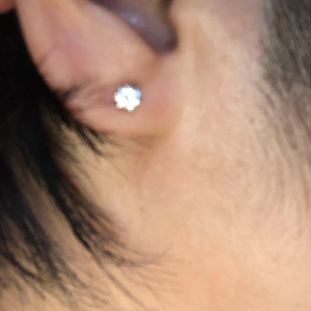 プラチナ一粒ダイヤモンドピアス0.213ct（片耳用）