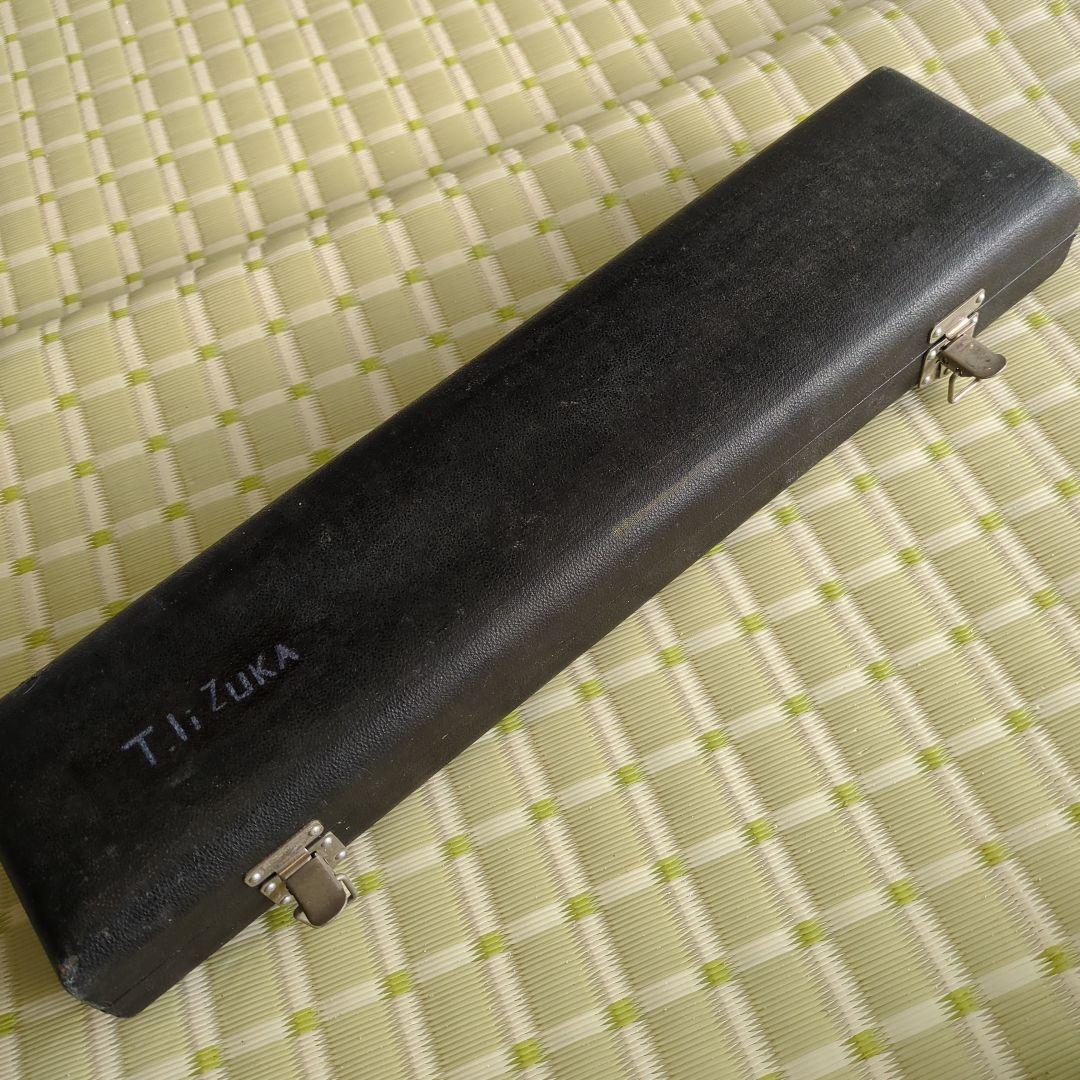 希少Paris Augusteフルート本体 ケース付き Parisの刻印