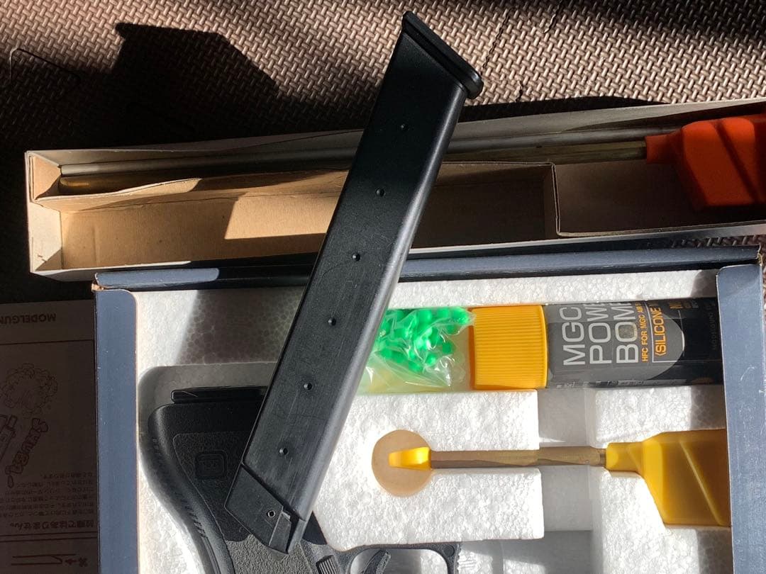 絶版 東京マルイ グロック18 ガスブローバック