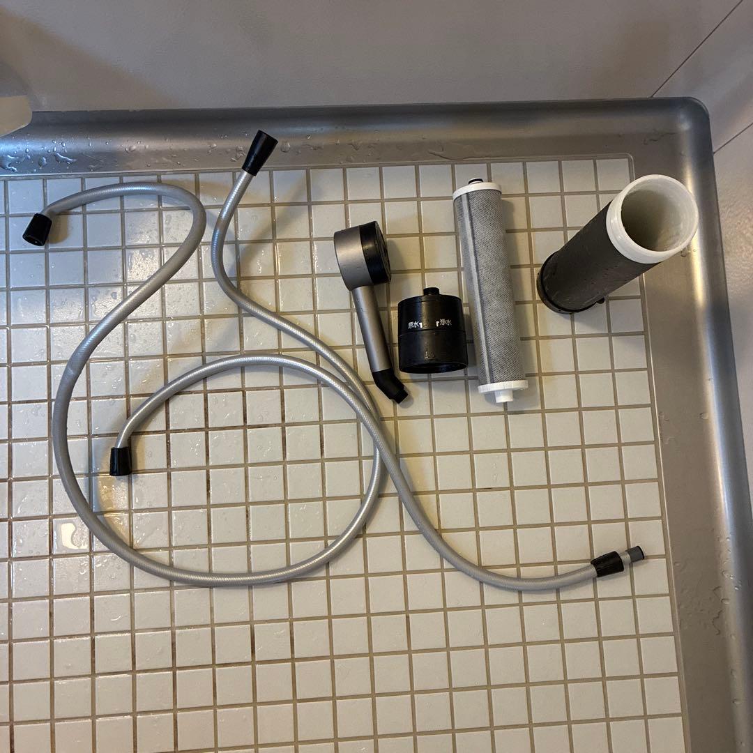 アムウェイ　amwayバスルーム浄水器　マイクロナノバブルシャワー　2024製