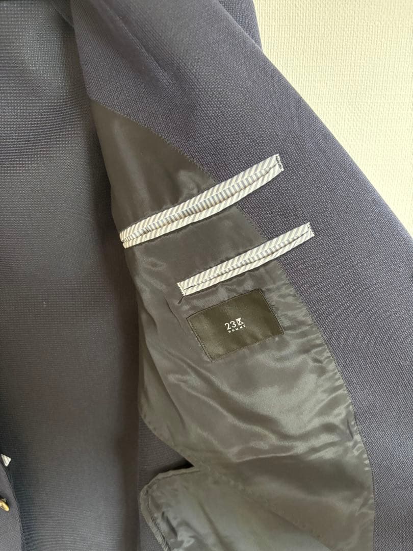 オンワード23区　ネイビー ビジネスジャケット