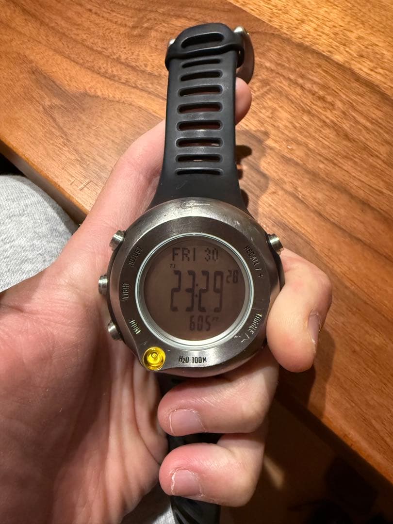 早い者勝ち　希少　Nike LANCE4 Watch