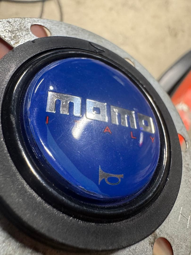 MOMO COMMANDO 2（コマンド2） モモ　ステアリング　ブルー　廃盤