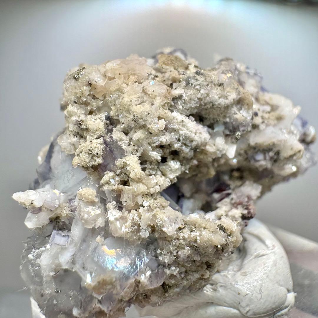 600 中国 ヤオガンシャン産　ポーセリンフローライト