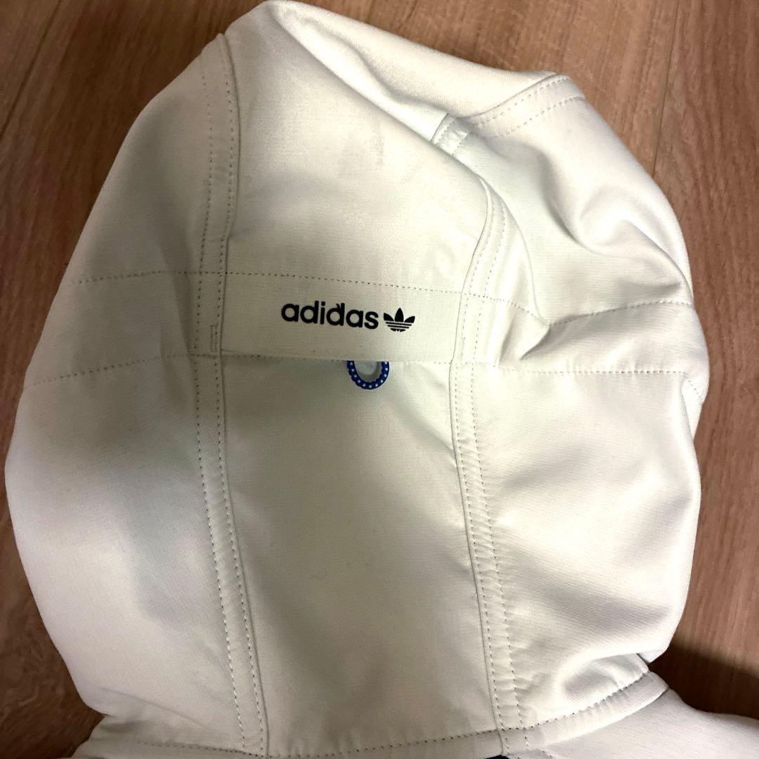 adidas スノーボードウェア