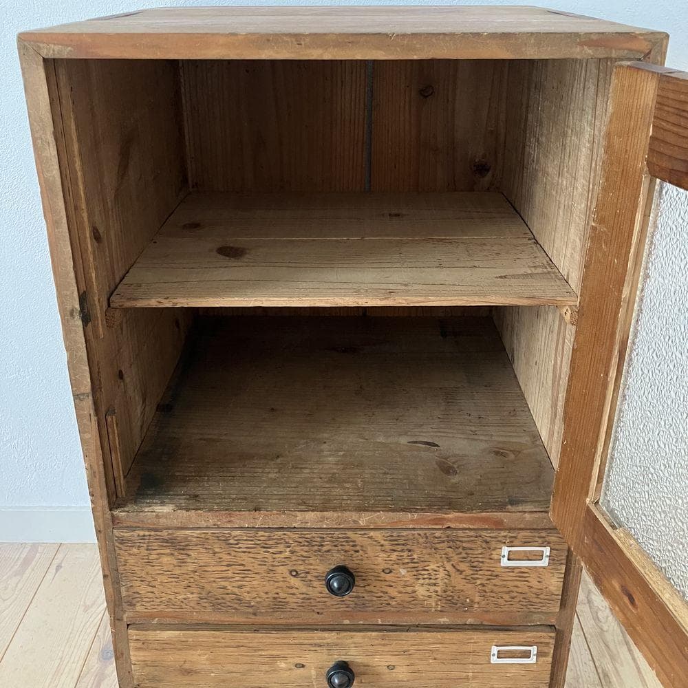 昭和レトロ 古い木製収納棚 ダイヤガラス キャビネット アンティーク 古道具