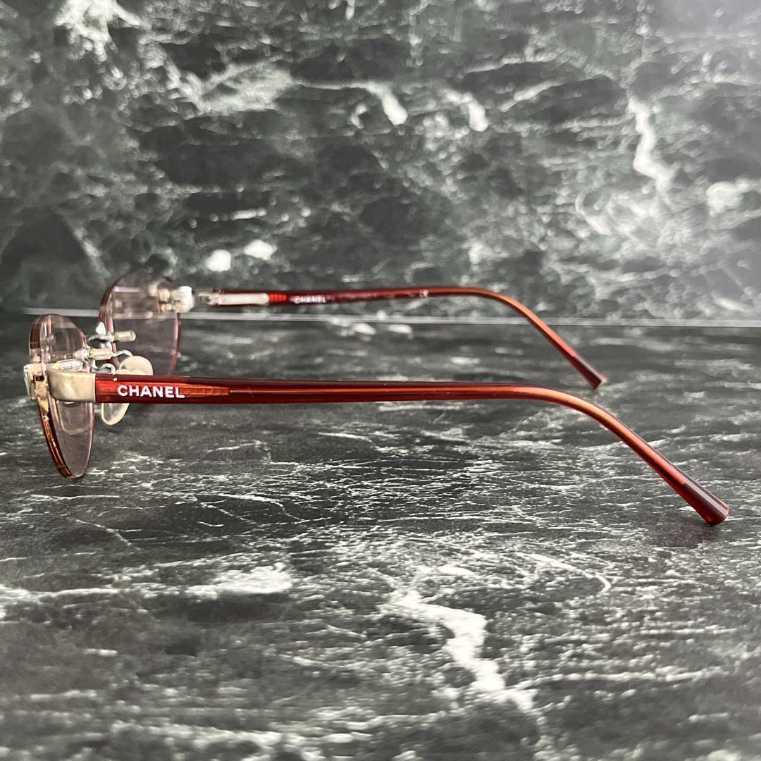 シャネル　サングラス　リムレス　ココマーク　赤　シルバー　カラーレンズ　y2k