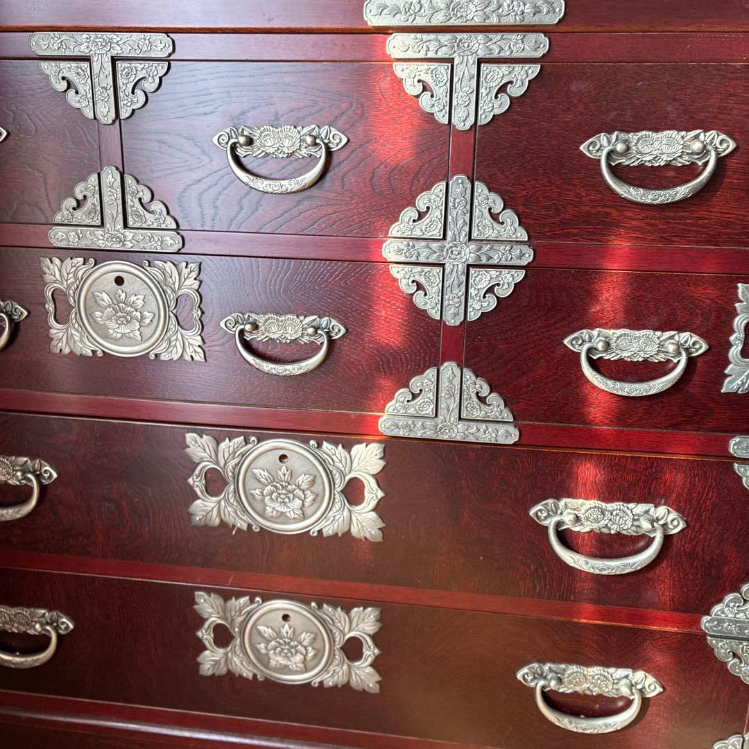 和風赤茶色木製箪笥　鍵付