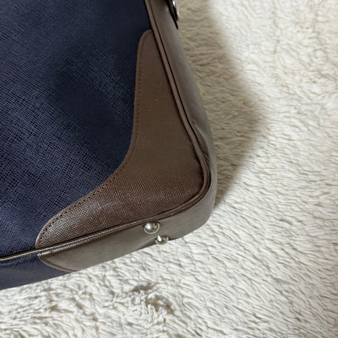 ⭐️極美品⭐️　ペッレモルビダ　キャピターノ　ブリーフケース　ビジネスバッグ