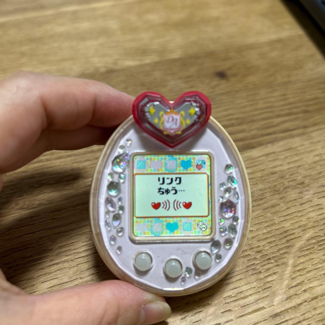 d*3様 たまごっちピース　Tamagotchi P's ピンク本体　たまデコピ