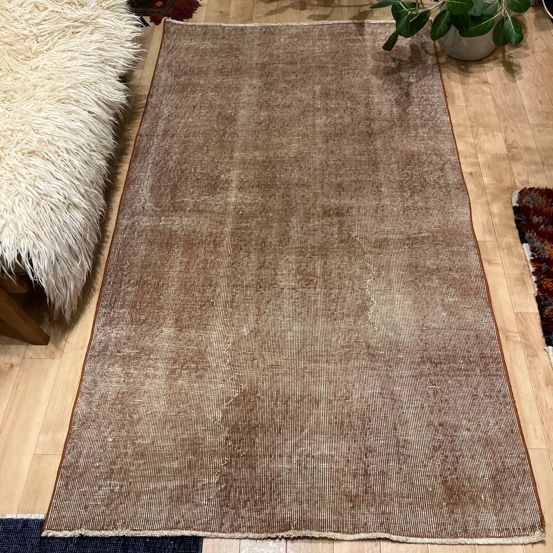 トルコヴィンテージラグ　109×195 ブラウン
