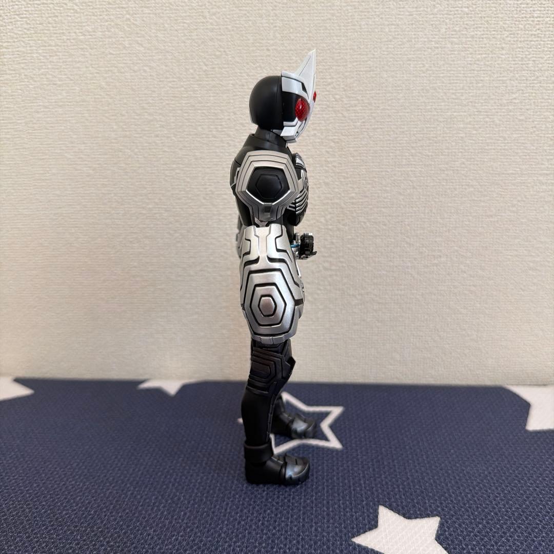 S.H.Figuarts（真骨彫製法） 仮面ライダーオーズ サゴーゾ コンボ