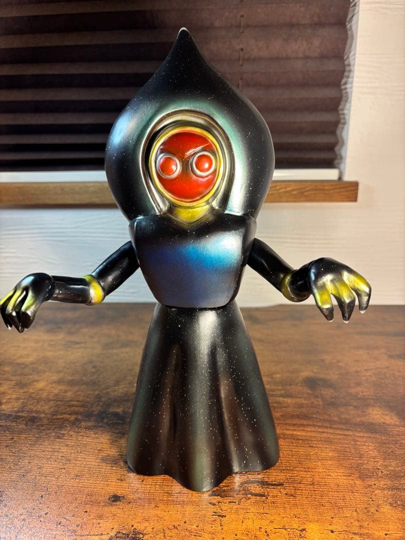 マーミット　フラットウッズ　モンスター　ソフビ　クリアー金ラメ＋黒二重特殊成形品