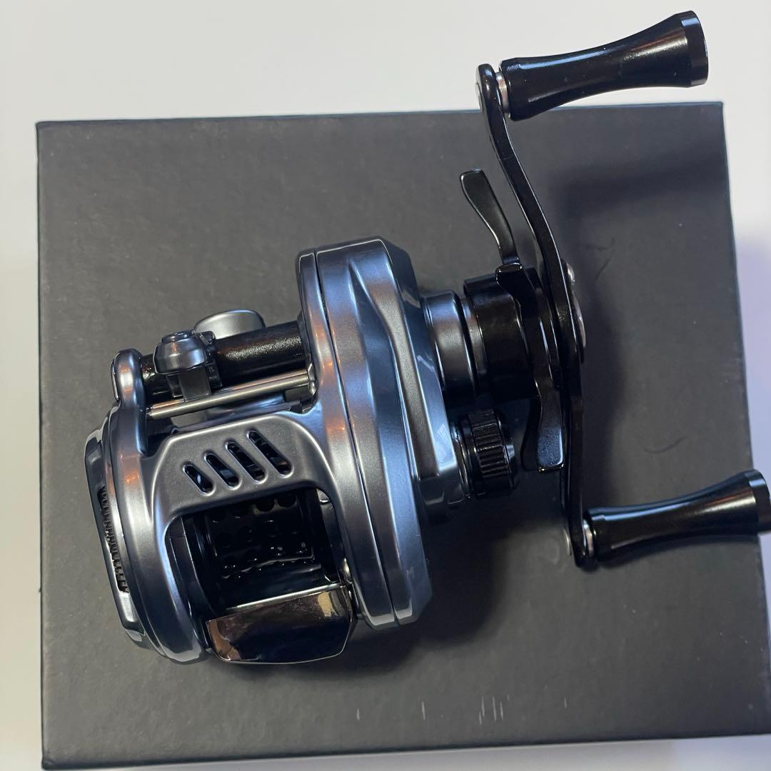 【NEW】超軽量 ベイトフィネスリール　右ハンドル　LEYDUN USOPP