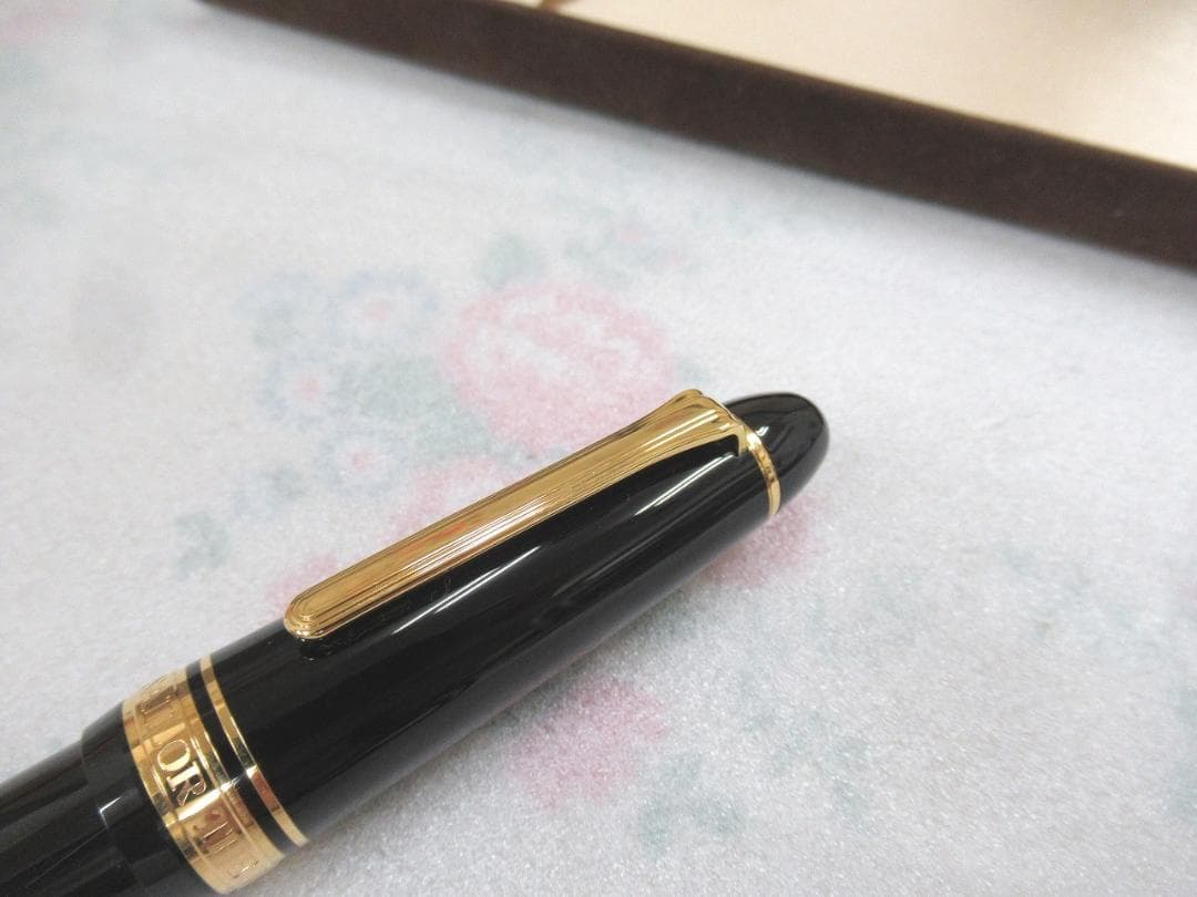 新品未使用　セーラー万年筆 万年筆 キングプロフィットST 　21K　太字