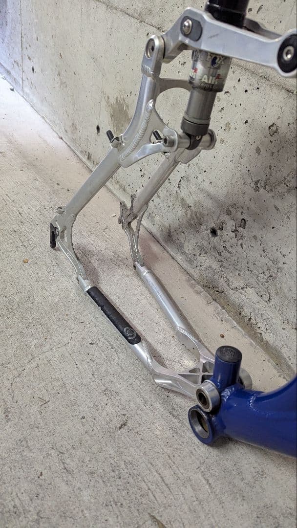 GT LTS 1000DS オールドMTB フルサスペンションフレーム