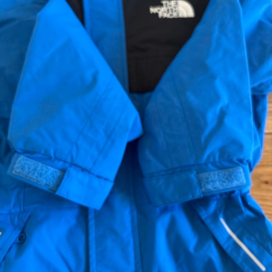 ザ ノースフェイス　キッズ　スノーウェア　つなぎ　スキーウェア　手袋