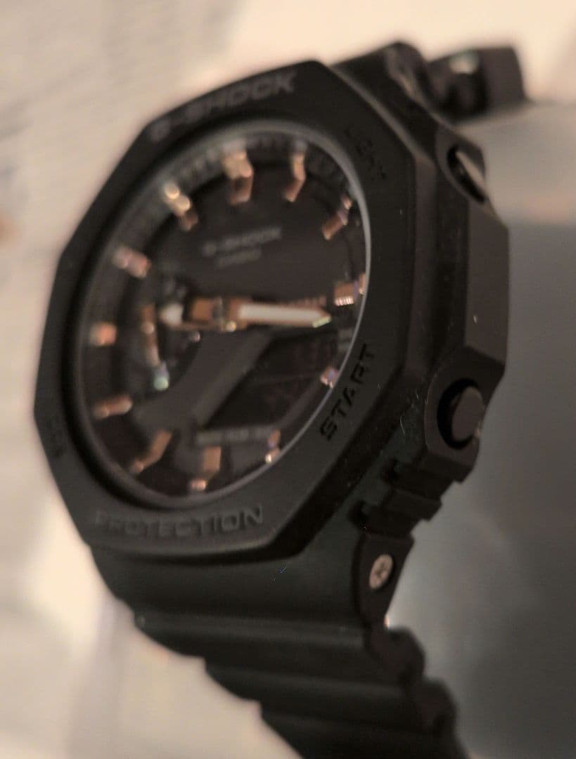 3個　①G-SHOCK DW-5600FF シルバーの出品 中箱、外箱、保証書