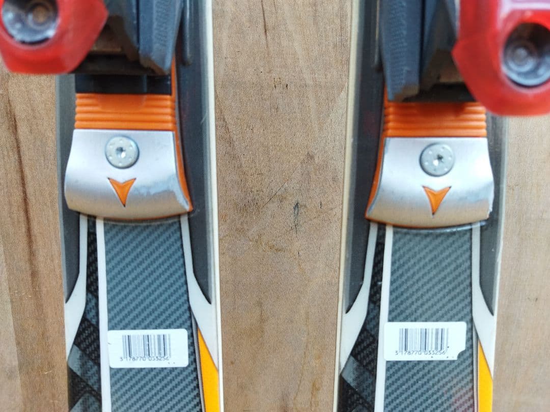 ディナスター　DYNASTAR スキー板　CONTACT 09 グレー