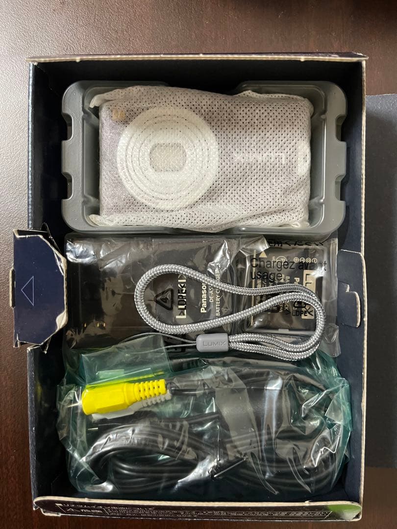 Panasonic LUMIX DMC-FX60 デジタルカメラ