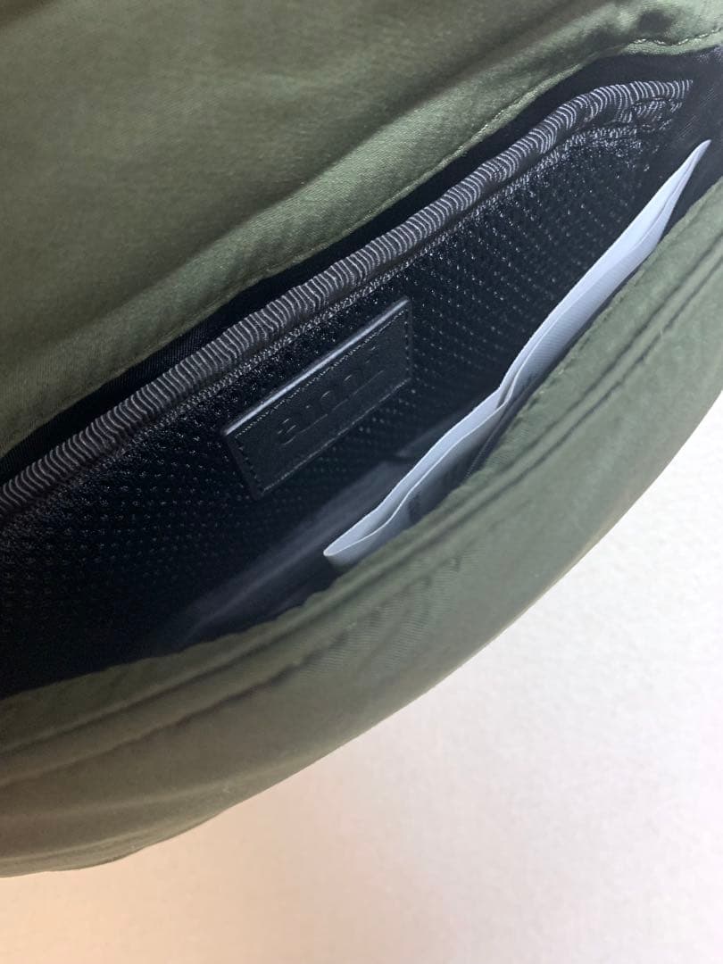 専用　アミパリスAmi de Coeur コンパクトショルダーバッグ　カーキ