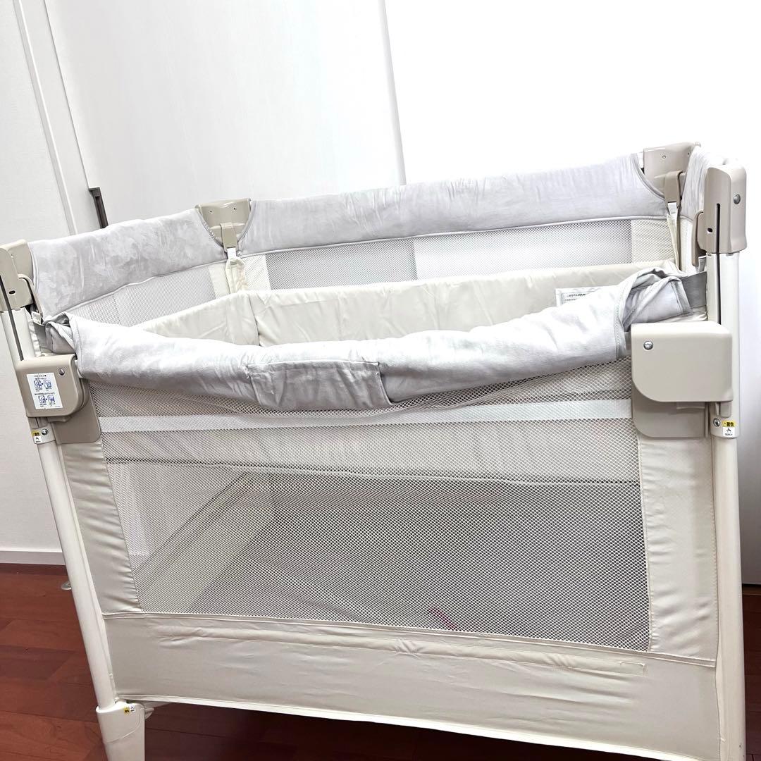【美品】アップリカ ココネル エアー プラス 折りたたみ ベビーベッド