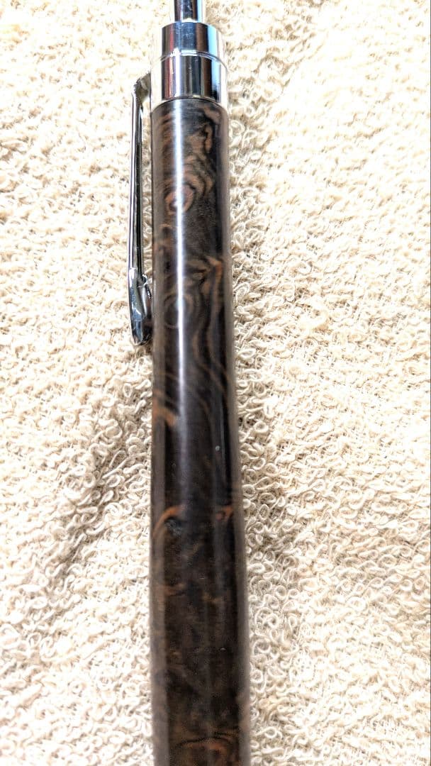 こぶた工房　黒檀瘤　特上杢　ボールペン　専用箱・メンテナンスオイル付き