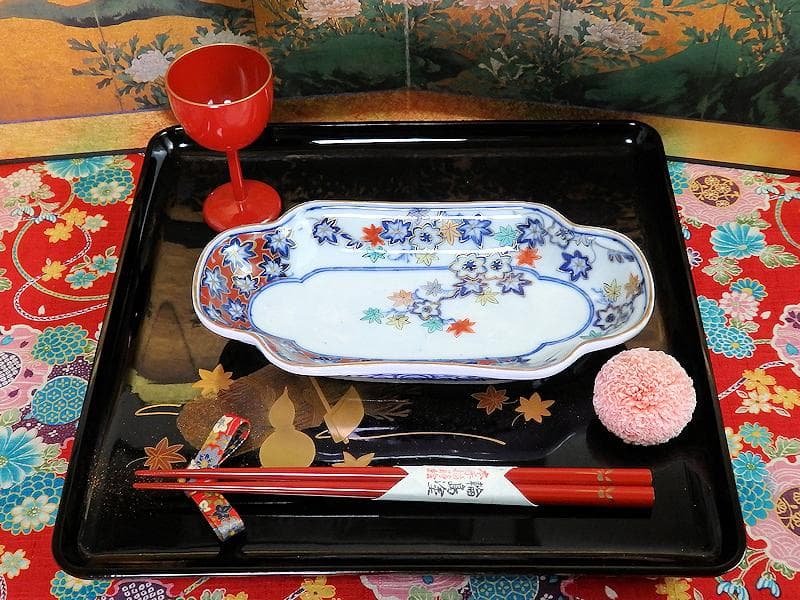 大聖寺伊万里　金襴手　紅葉の図　隅切長皿　 N1071AS-DCl